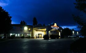 First Choice Inn At The Swell